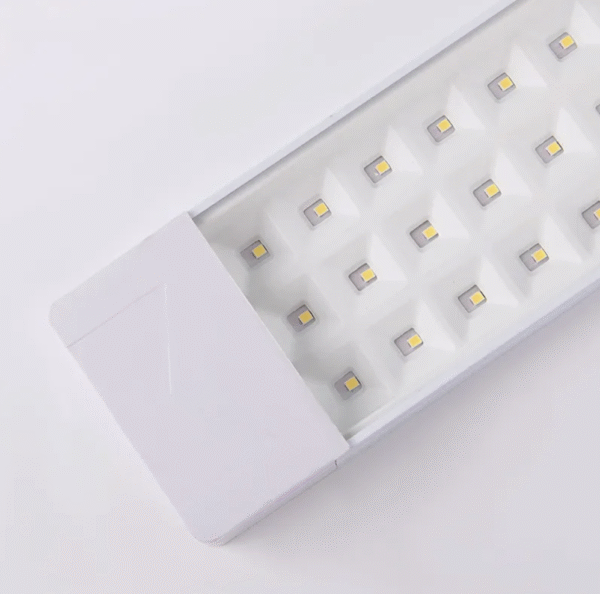 New 40W 60W 120lm/W Aluminium Reflector Lens LED Tube Light