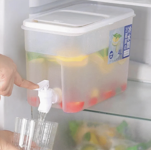 Refrigerator 4L Plastic Drink Dispenser with 3 Tap Grids with Faucet