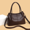 Style name: One-shoulder crossbody handbag