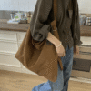 Style name: Shoulder bag