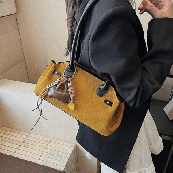 Style name: shoulder bag