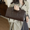 Style name: handbag