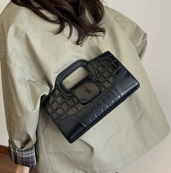 Style name: handbag