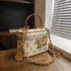 Style: one-shoulder crossbody handbag