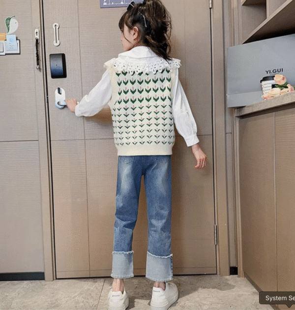 Flower knitted vest three-piece set